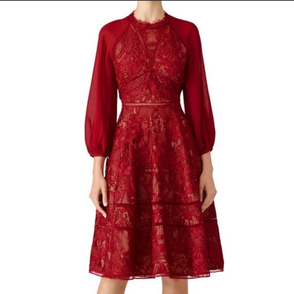 Marchesa Dresses & Skirts - Marchesa Guipure Cocktail Dress Women’s Size 4 Burgundy FLAW